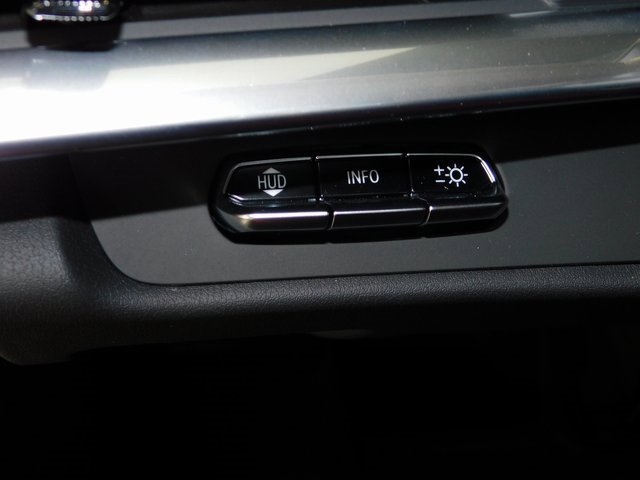 Used 2025 Chevrolet Corvette Stingray Preferred Cpe w/ Battery Protection Package image 17