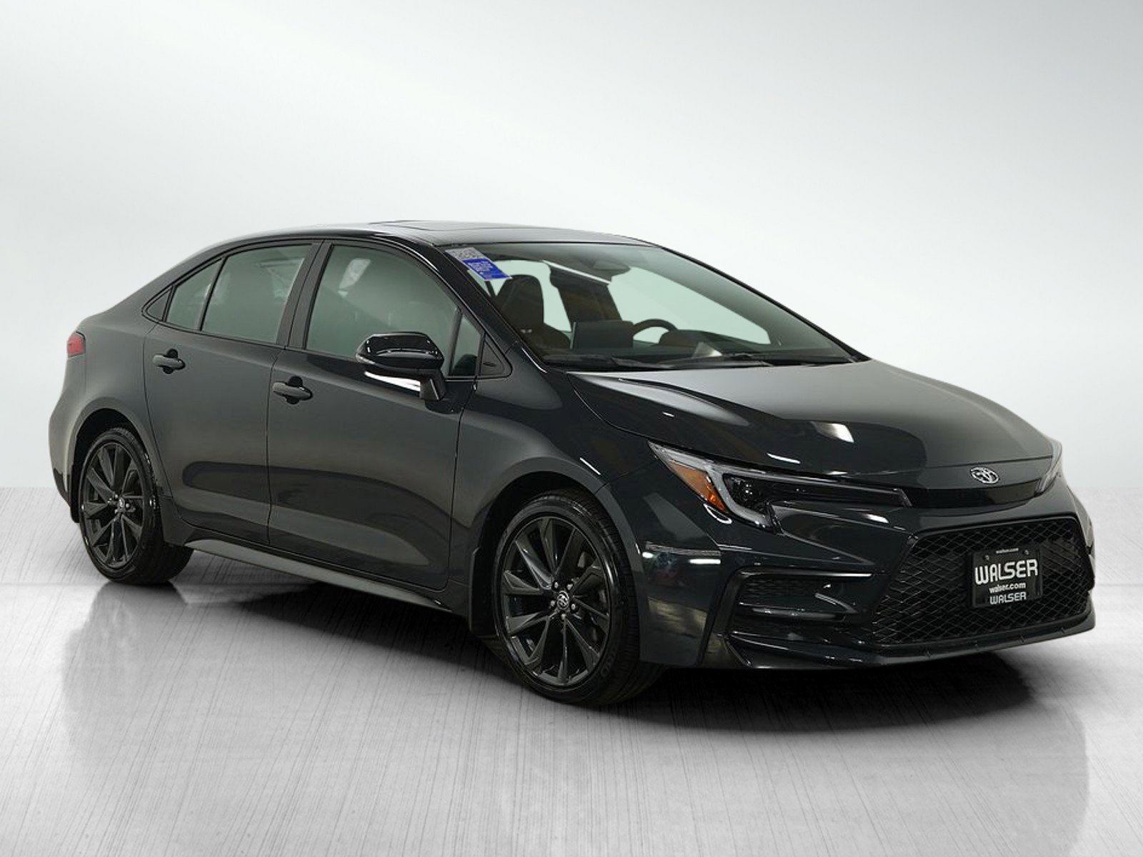 Used 2025 Toyota Corolla SE image 9