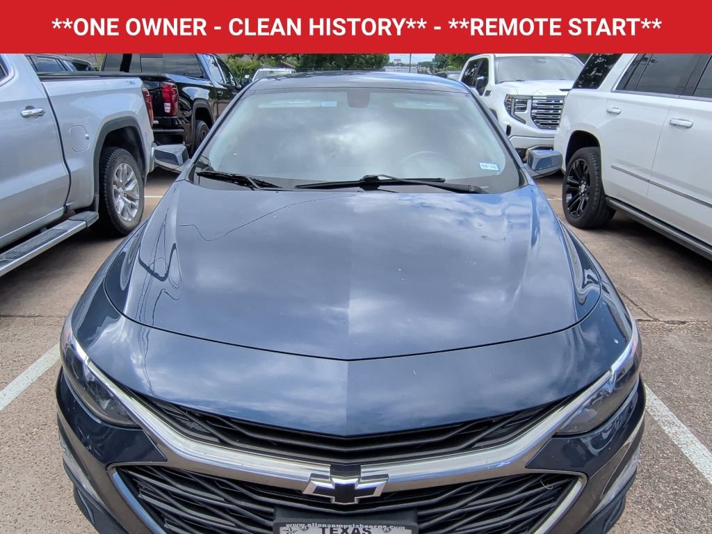 Used 2022 Chevrolet Malibu LT w/ Leather Package FWD image 2