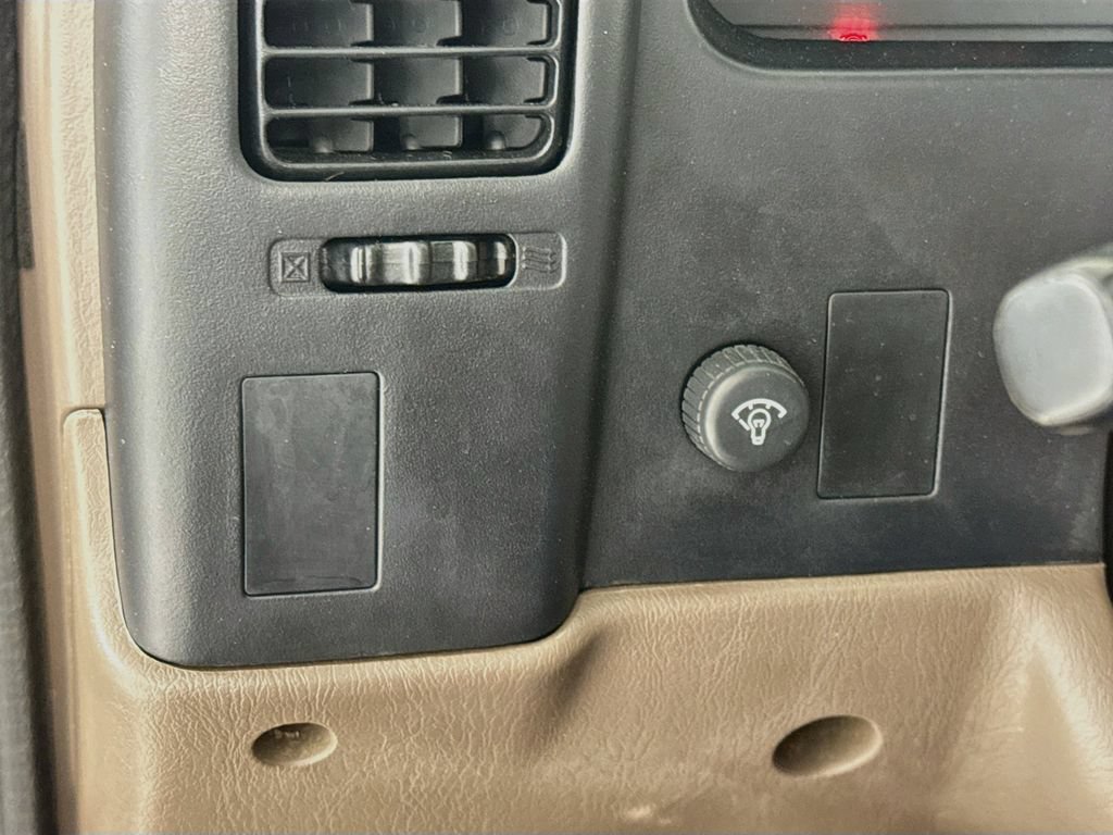 Used 1997 Toyota Tacoma 2WD Regular Cab image 10
