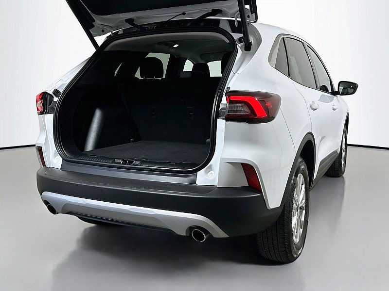 Used 2023 Ford Escape Active AWD/4WD image 25