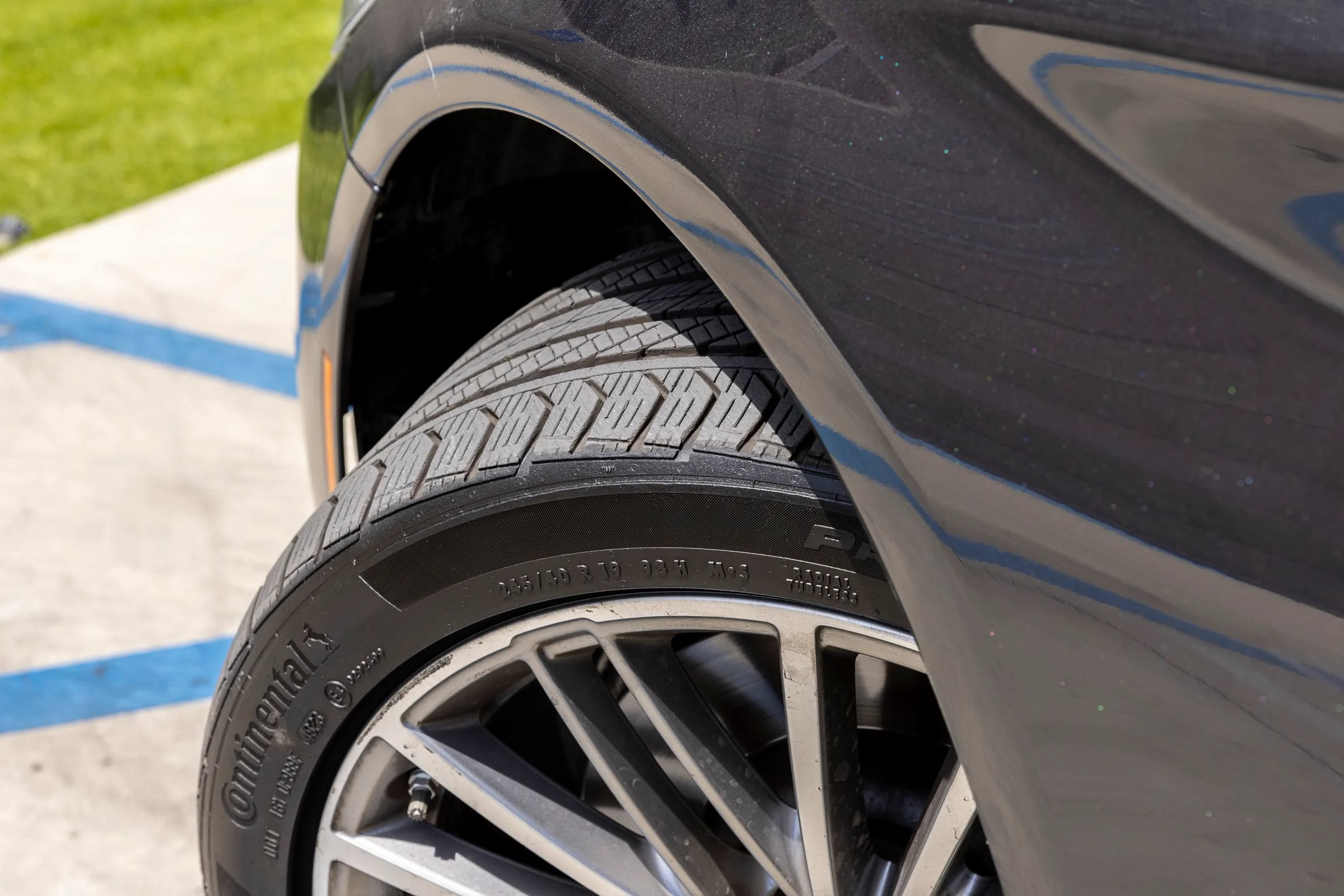 Used 2018 BMW 540i RWD image 32