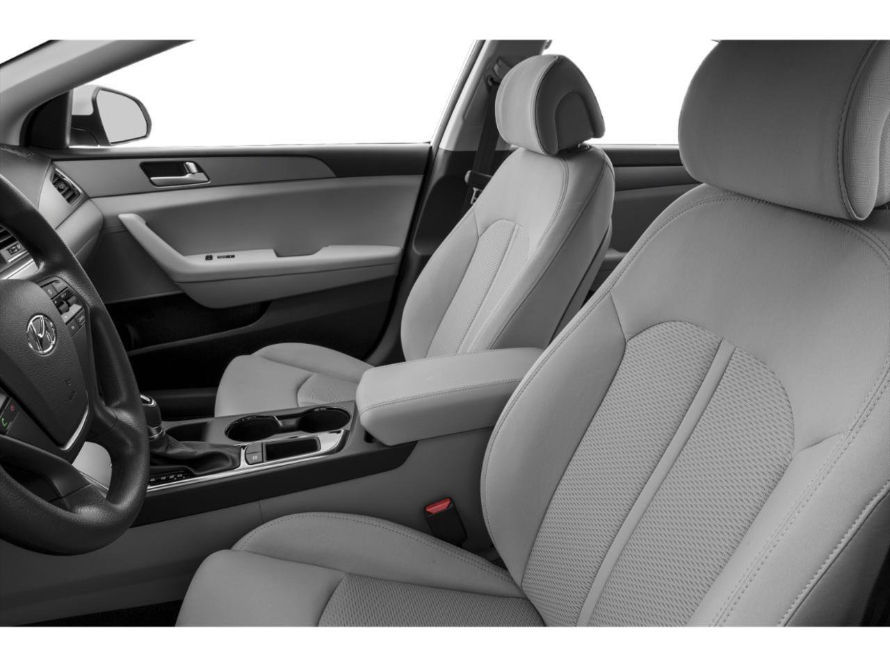 Used 2015 Hyundai Sonata SE FWD image 4