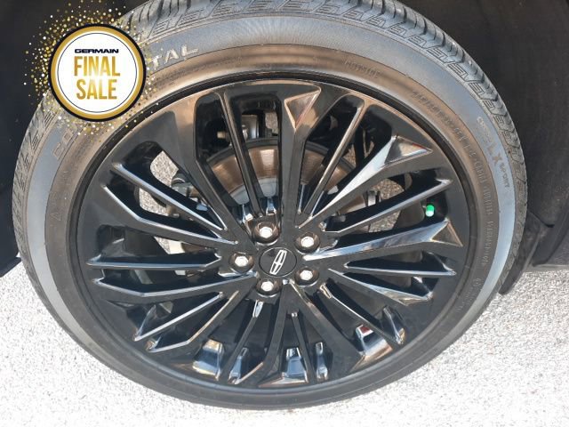 Used 2023 Lincoln Corsair Reserve w/ Jet Appearance Package image 7
