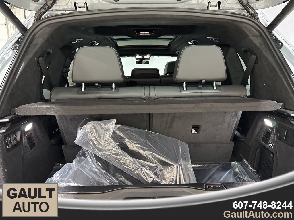 New 2026 BMW X7 xDrive40i w/ Executive Package image 17