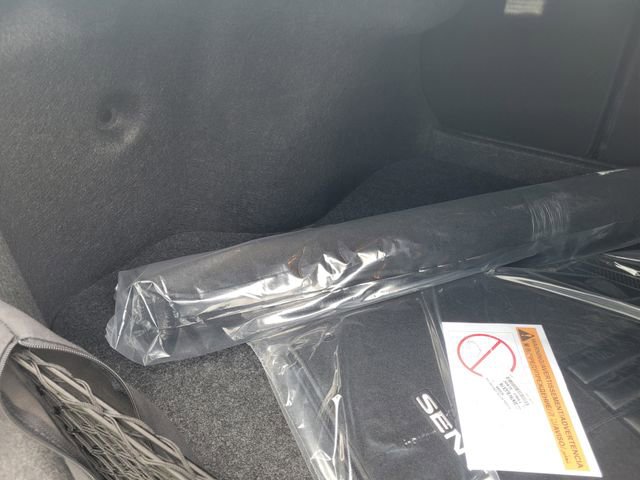 New 2025 Nissan Sentra SR w/ Midnight Edition image 35