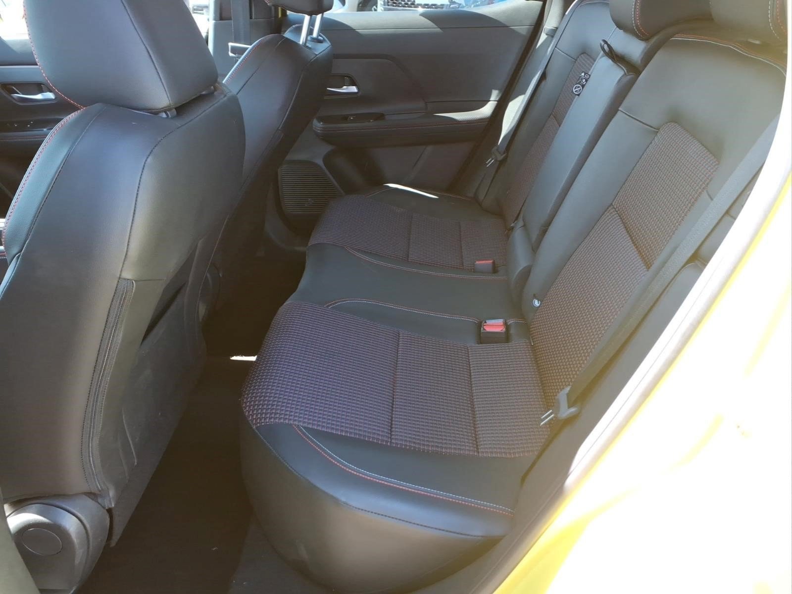 Certified 2025 Nissan Kicks SR FWD image 22