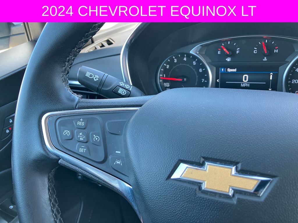 Used 2024 Chevrolet Equinox LT AWD/4WD image 30
