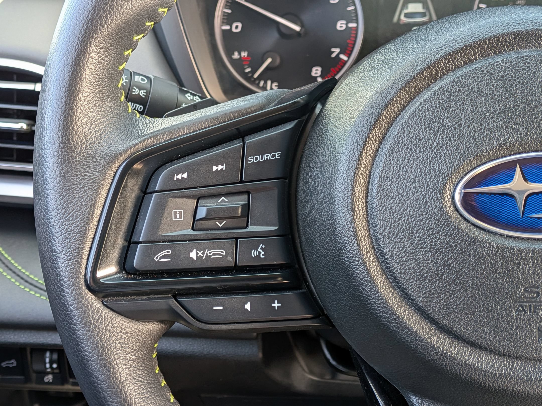 Used 2025 Subaru Outback Onyx Edition AWD/4WD image 15