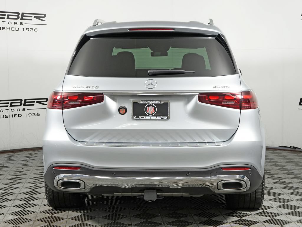 Used 2025 Mercedes-Benz GLS 450 4MATIC w/ AMG Line Exterior image 4