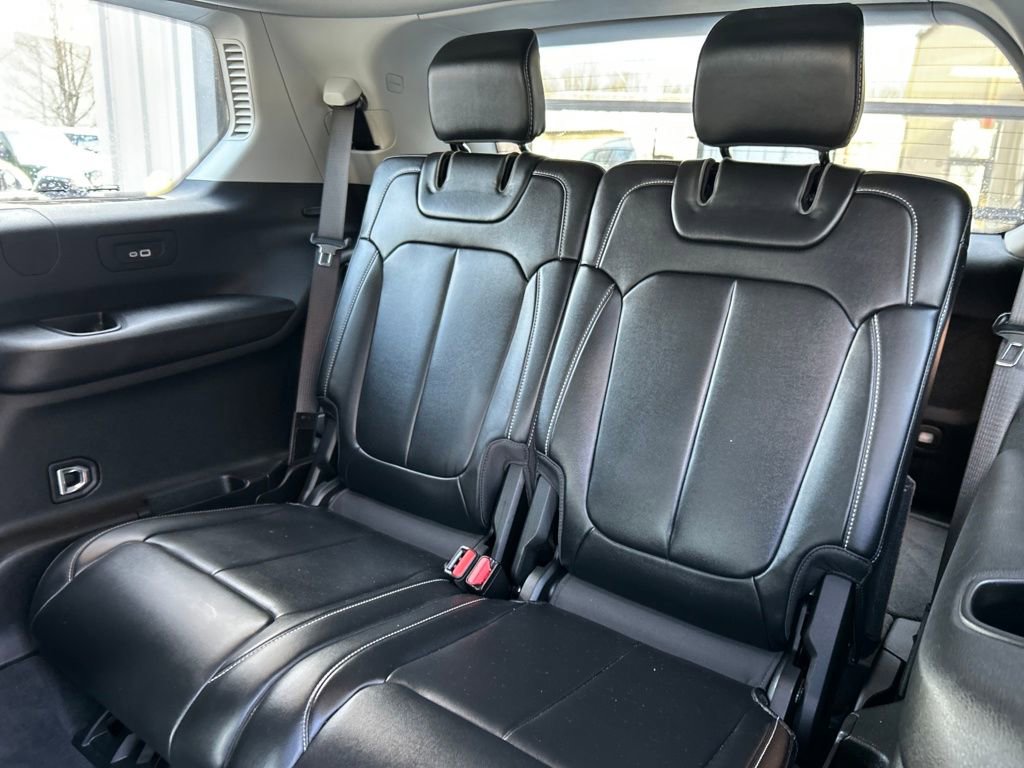 Used 2021 Jeep Grand Cherokee L Limited image 27