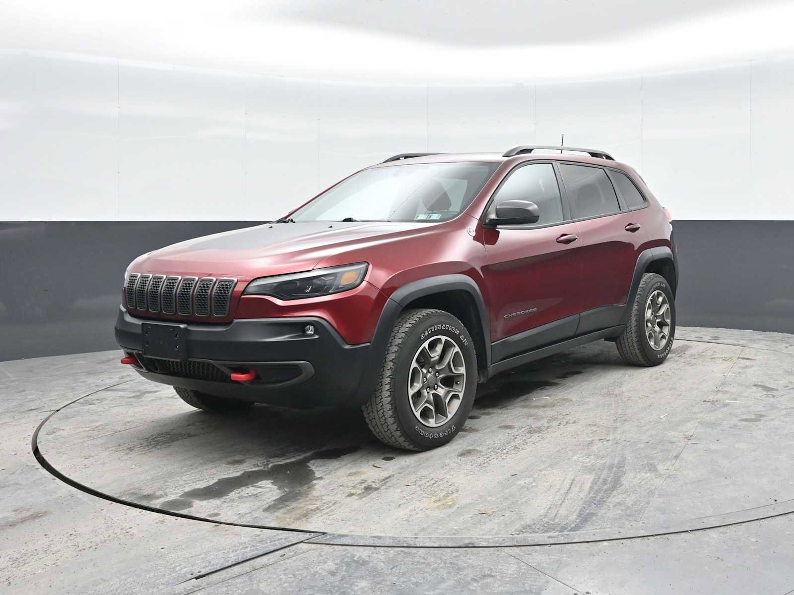 Used 2021 Jeep Cherokee Trailhawk w/ Sun, Sound & Nav Group image 4