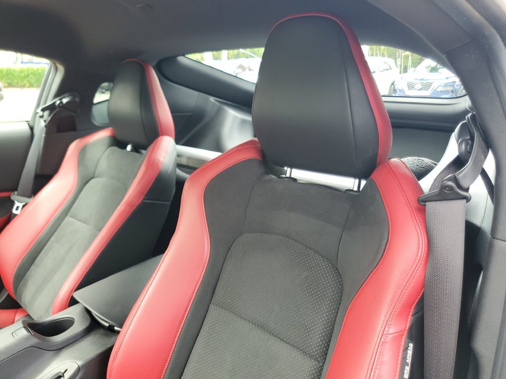 Used 2024 Nissan Z Performance w/ Floor Mat Package RWD image 13