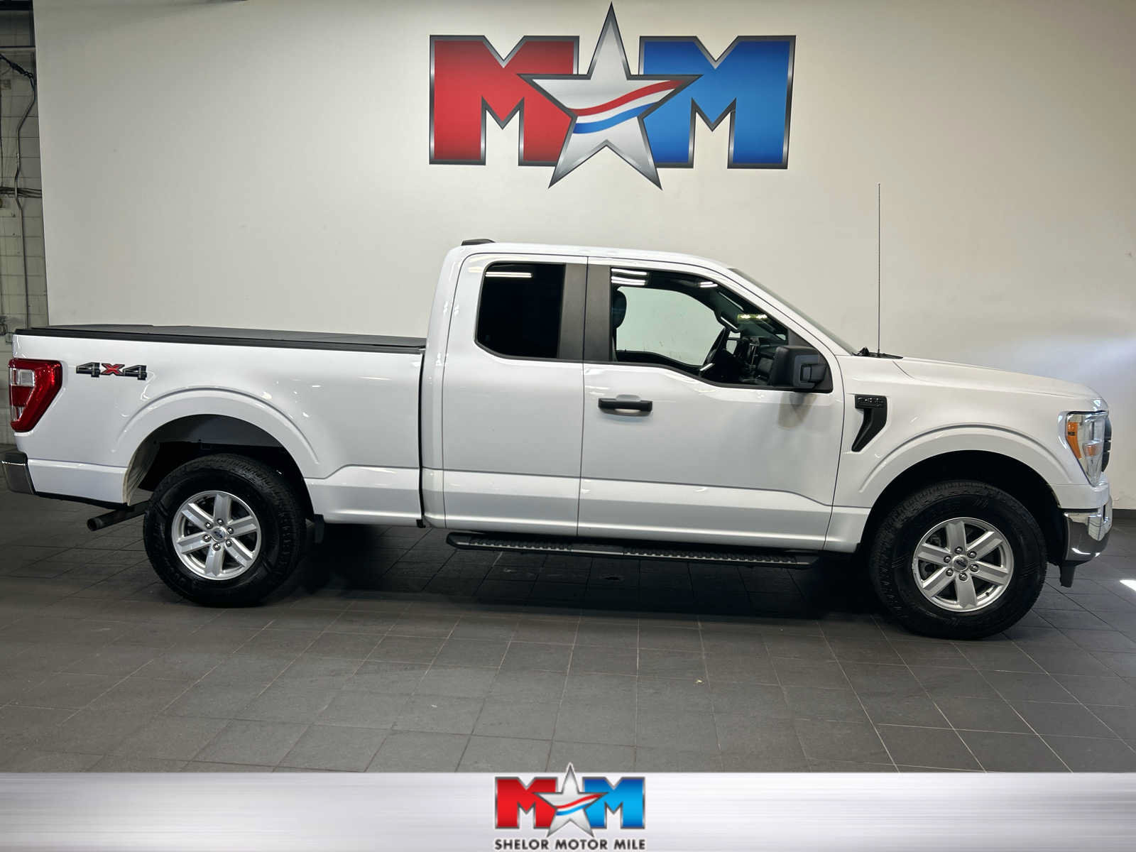 Used 2021 Ford F150 XL w/ Equipment Group 101A High AWD/4WD image 1