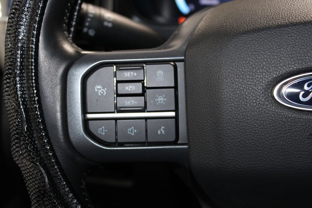 Used 2023 Ford F250 Lariat w/ Lariat Ultimate Package AWD/4WD image 30