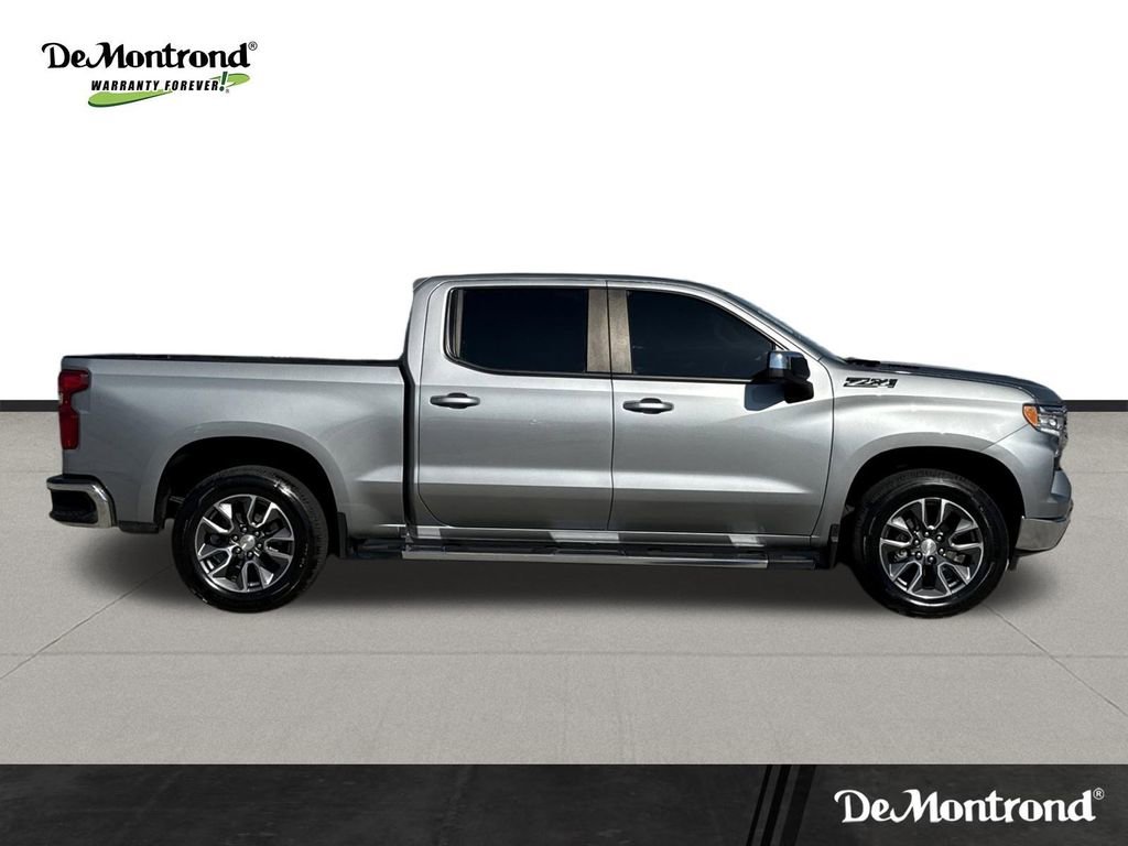 Used 2024 Chevrolet Silverado 1500 LT w/ Z71 Off-Road Package image 4