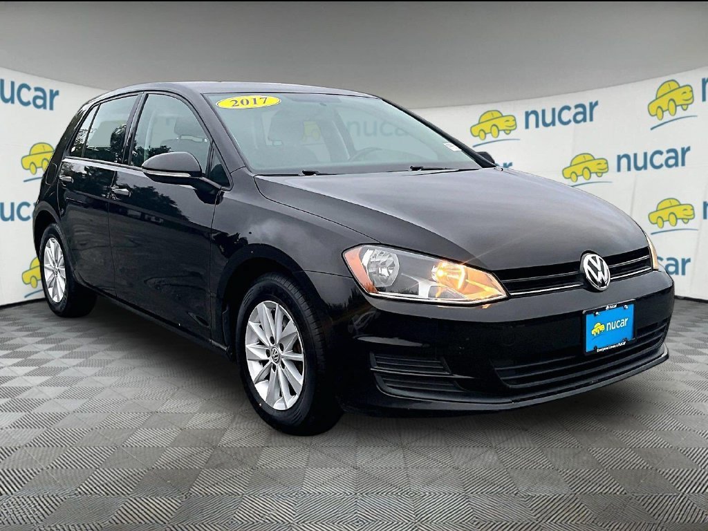 Used 2017 Volkswagen Golf S FWD image 1