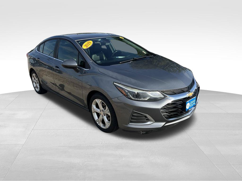 Used 2019 Chevrolet Cruze Premier FWD image 8