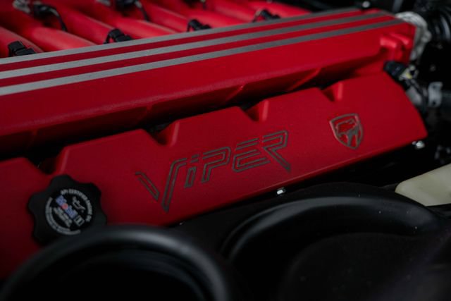 Used 2002 Dodge Viper GTS RWD image 29