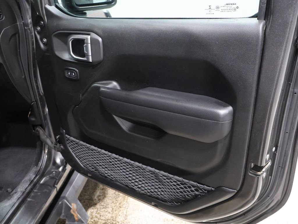 Used 2019 Jeep Wrangler Unlimited Rubicon image 23