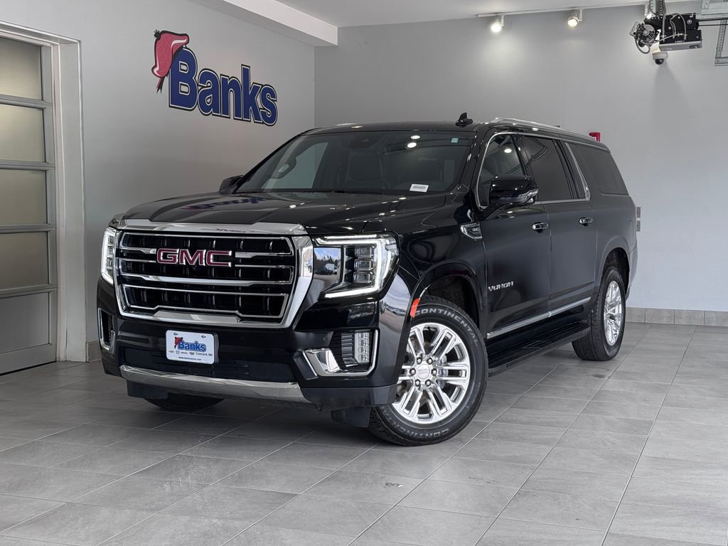 Used 2023 GMC Yukon XL SLT w/ SLT Luxury Package AWD/4WD image 2