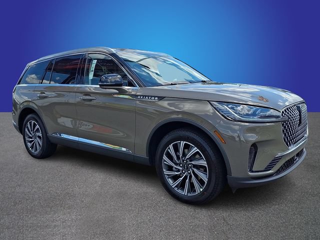 New 2026 Lincoln Aviator AWD image 2