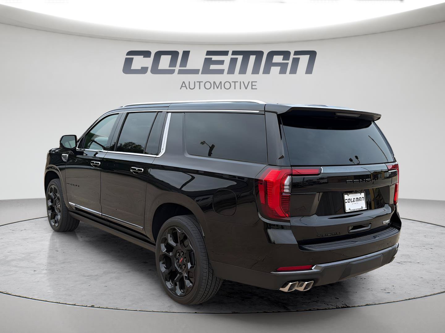 New 2026 GMC Yukon XL Denali Ultimate AWD/4WD image 10