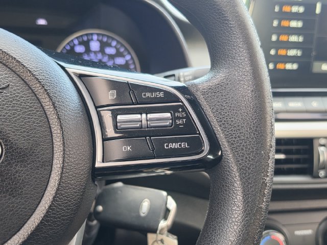 Used 2020 Kia Forte LXS FWD image 19