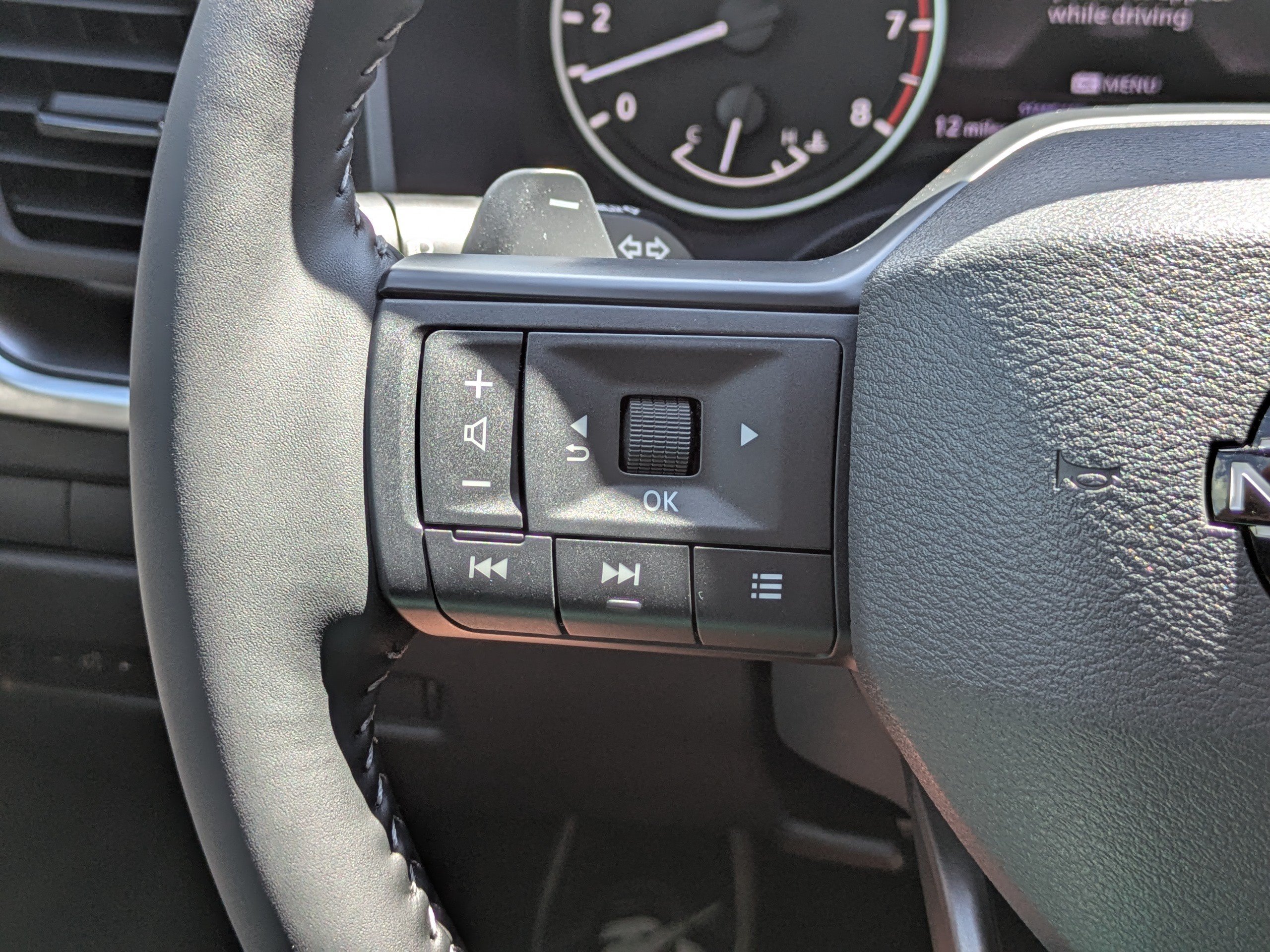 New 2026 Nissan Rogue Dark Armor FWD image 28