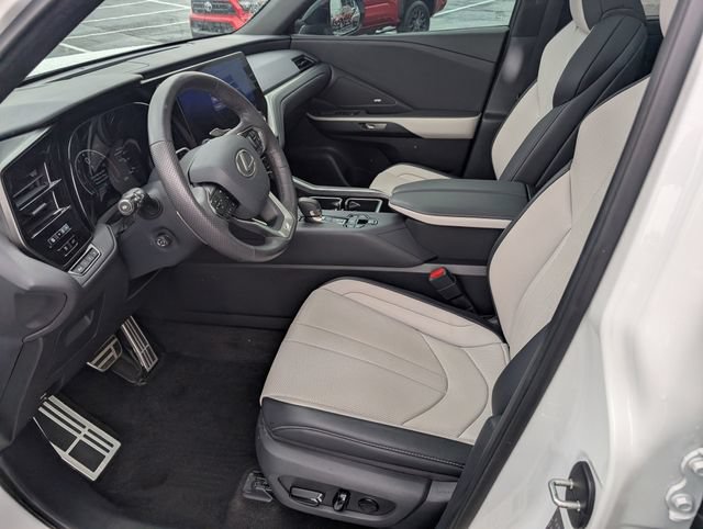 Used 2025 Lexus TX 350 AWD w/ Technology Package image 13