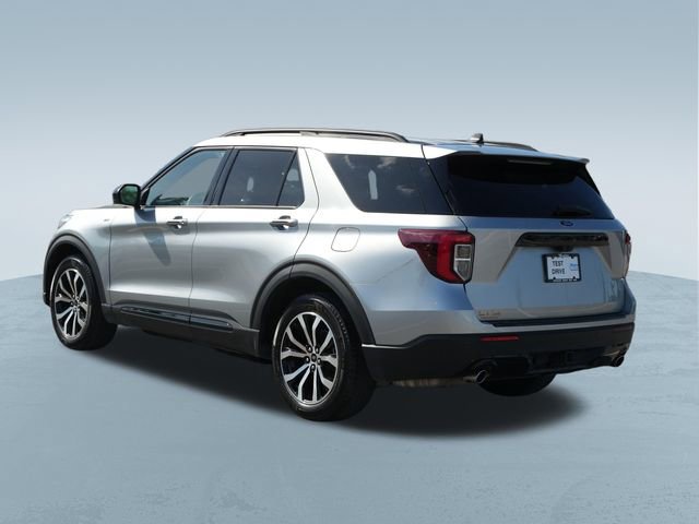 Used 2023 Ford Explorer ST-Line w/ Class IV Trailer Tow Package RWD image 6