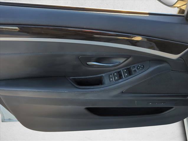 Used 2016 BMW 535i Sedan image 3