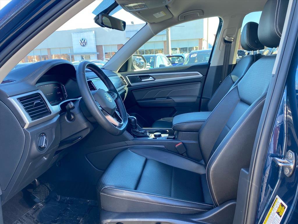 Certified 2023 Volkswagen Atlas SE image 12