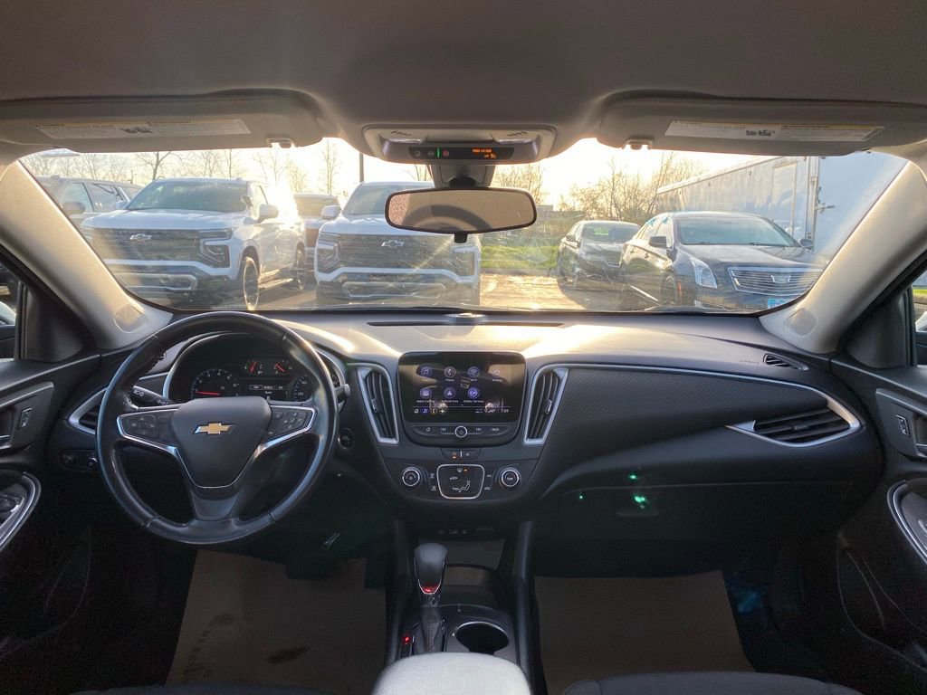 Used 2021 Chevrolet Malibu RS w/ LPO, Floor Liner Package FWD image 20