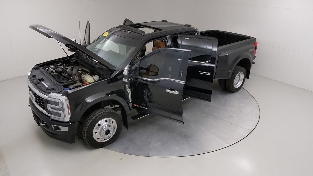 Certified 2024 Ford F450 Platinum w/ FX4 Off-Road Package AWD/4WD image 59