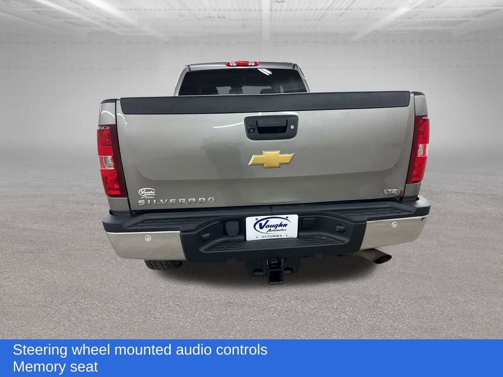 Used 2013 Chevrolet Silverado 2500 LTZ w/ LTZ Plus Package image 11