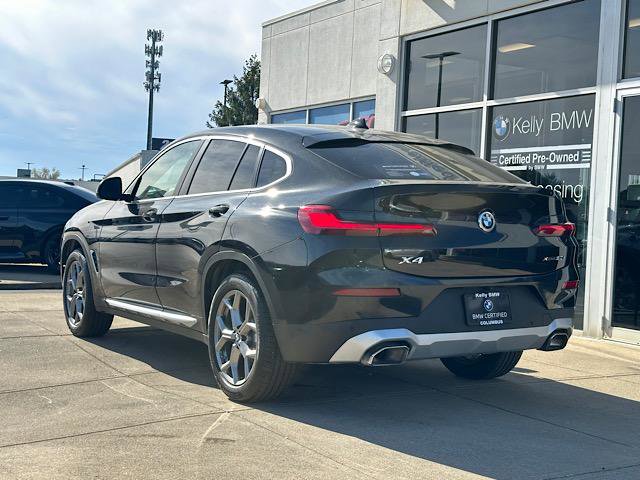 Used 2023 BMW X4 xDrive30i image 8