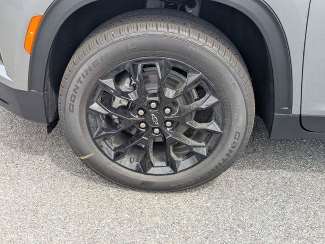 New 2026 Chevrolet Traverse LT w/ Midnight/Sport Edition FWD image 12