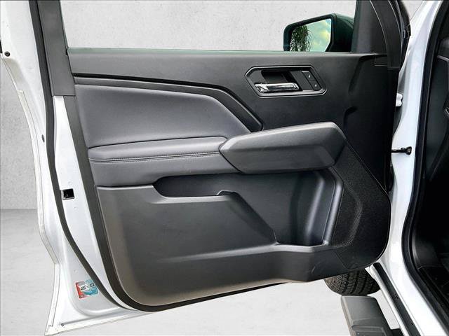 Used 2024 Chevrolet Colorado LT w/ LT Convenience Package II RWD image 18