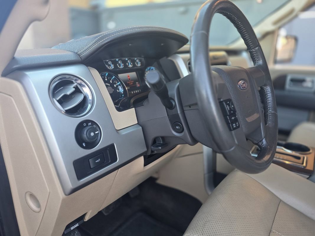 Used 2013 Ford F150 Lariat w/ Lariat Chrome Pkg AWD/4WD image 12
