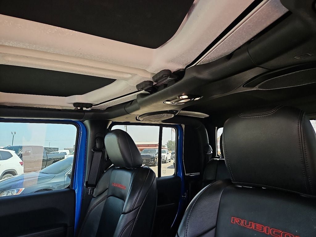Used 2022 Jeep Gladiator Rubicon w/ Cold Weather Group AWD/4WD image 22