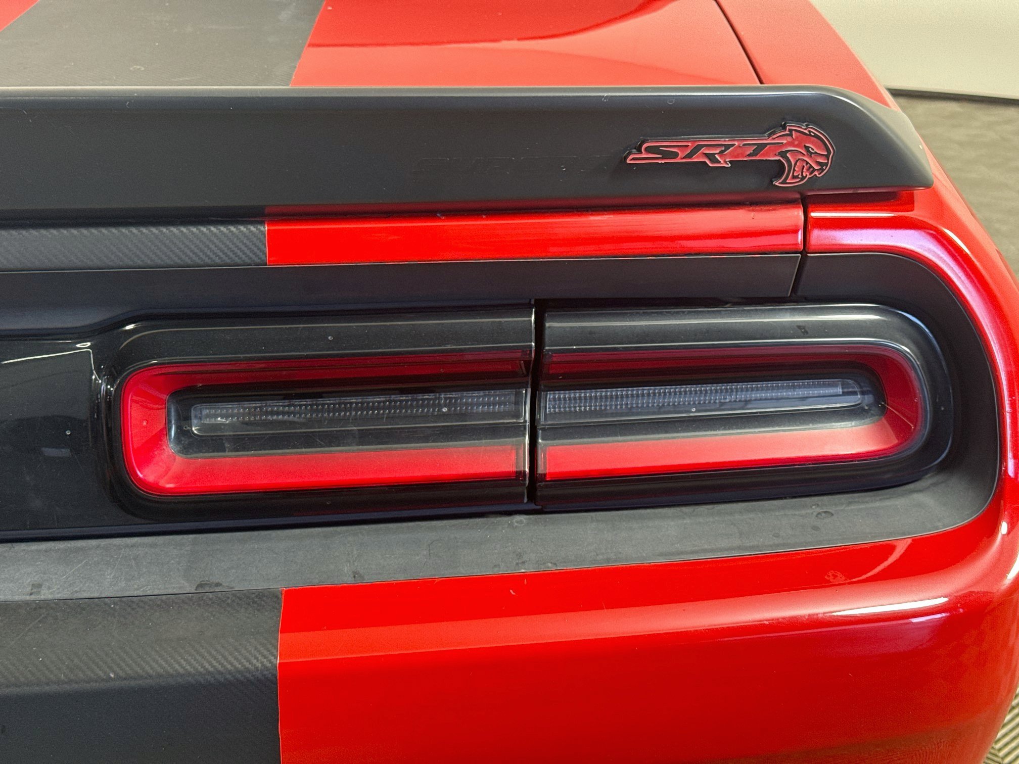Used 2016 Dodge Challenger SRT Hellcat RWD image 32