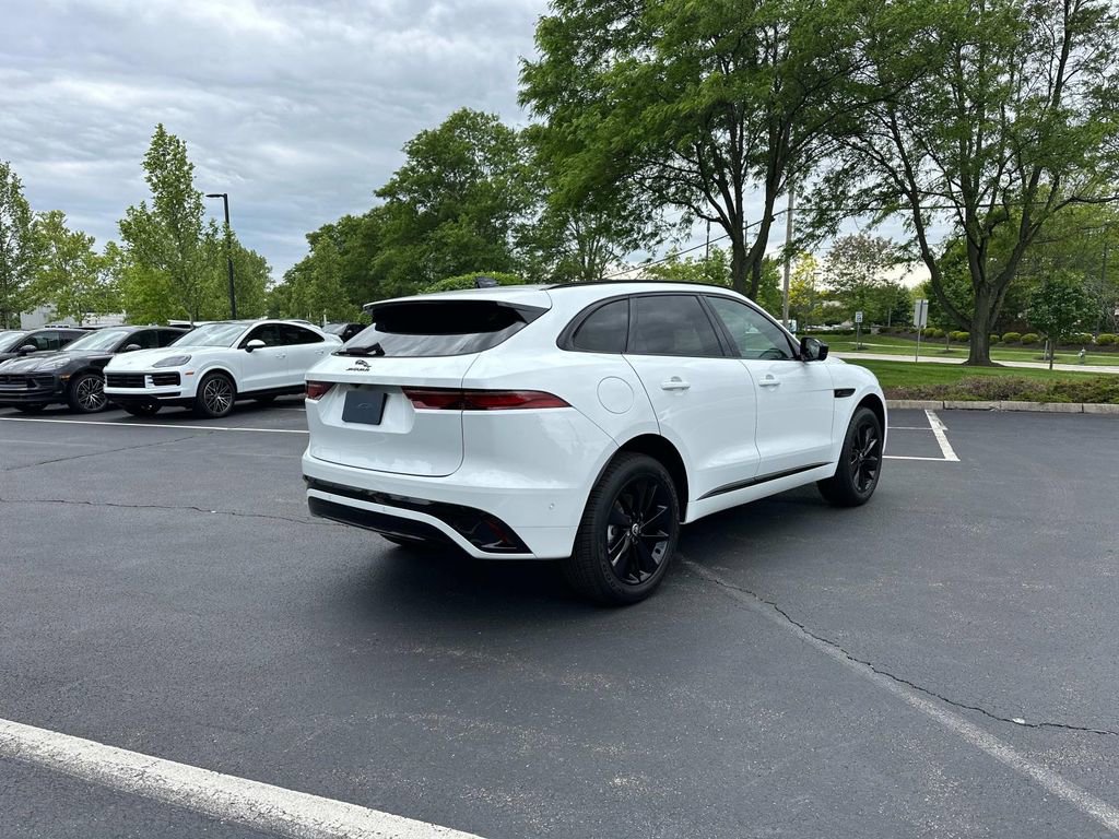 New 2025 Jaguar F-PACE R-Dynamic S image 5