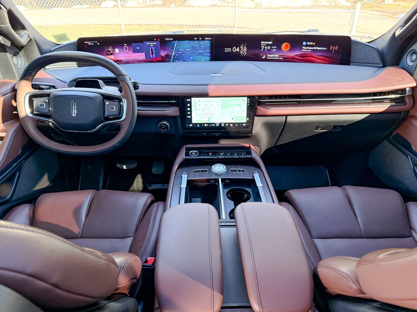 Used 2025 Lincoln Navigator L Reserve image 31