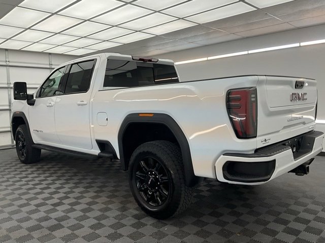 Used 2024 GMC Sierra 2500 AT4 w/ Technology Package image 21