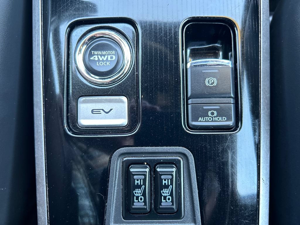 Used 2020 Mitsubishi Outlander GT AWD/4WD image 14