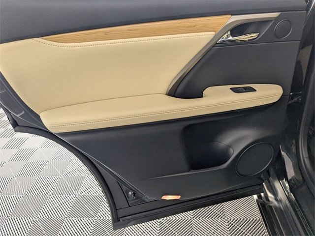 Used 2022 Lexus RX 350L FWD w/ Premium Package image 28