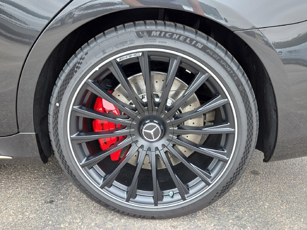 New 2026 Mercedes-Benz S 63 AMG S image 11