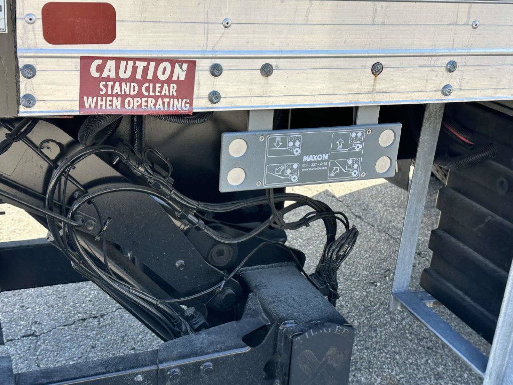 Used 2021 Ford F650 2WD Regular Cab Super Duty image 14