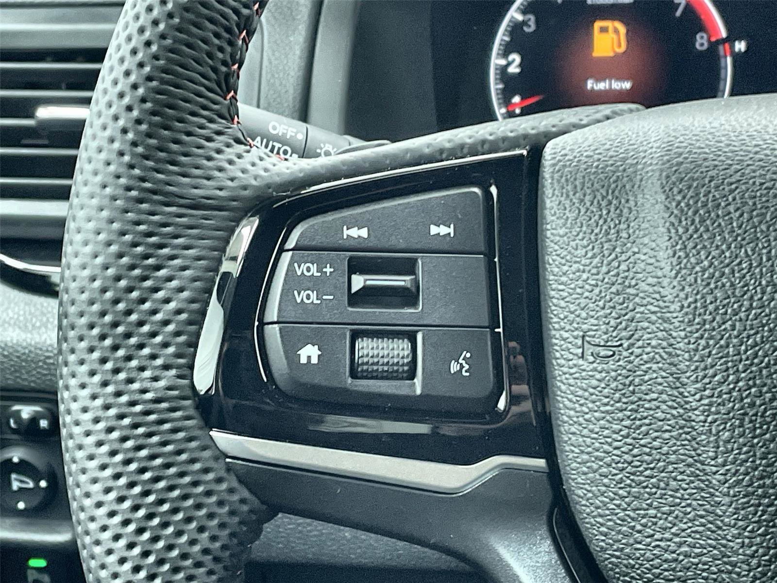 New 2026 Honda Ridgeline Black Edition image 17